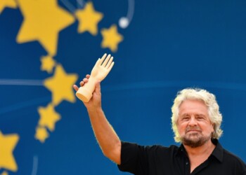 Siamo rovinati, ma perlomeno ci stiamo liberando dei Cinque Stelle