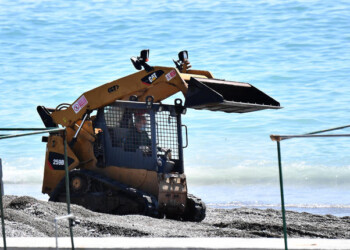 Spiagge libere Genova, segnaposti e ingressi contingentati