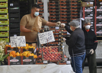 Via libera a mercati e sport individuale