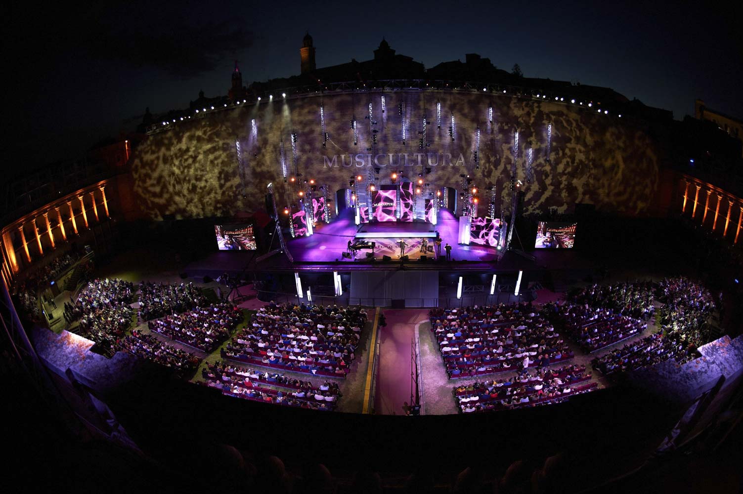 MUSICULTURA 2020: LE PRIME 2 VINCITRICI DEL FESTIVAL ELETTE DA FACEBOOK