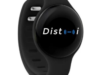 Fase 3, arriva Dist-i: braccialetto high-tech per aziende e locali pubblici