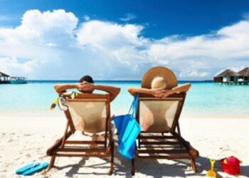 Secchezza oculare, congiuntivite e herpes labiale: ecco i fastidi estivi più comuni e i suggerimenti  per combatterli