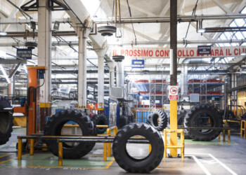 Ad aprile crolla l’occupazione, persi 274 mila posti