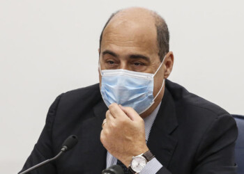 Ambasciata Usa offre pranzo a medici