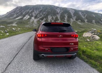 Auto: Dr a Campo Imperatore, F35 sceglie set lunare per spot