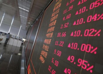 Borsa: Asia pesante con timori covid, giù Tokyo e Seul