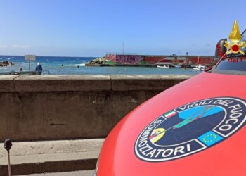 Cadavere in mare in Calabria
