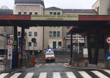 Cade su sentiero rifugio, grave 62enne