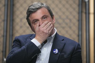 Codacons querela Calenda sul caso Burioni