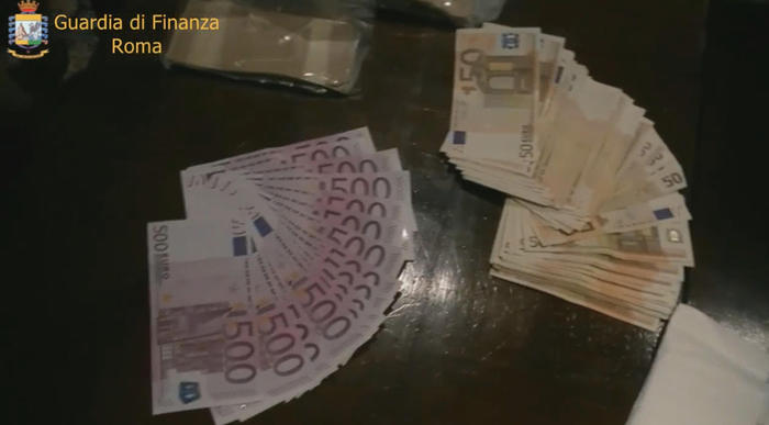 Contrabbando gasolio, 9 arresti