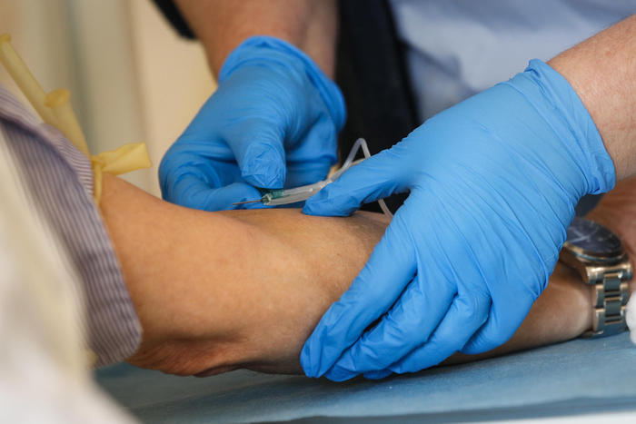 Coronavirus: 303 contagi più di ieri