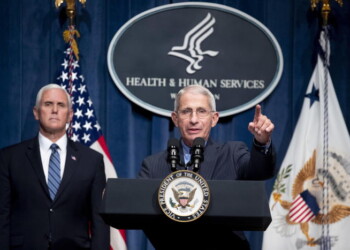 Coronavirus: Fauci, vaccino a tutti per immunità di gregge