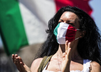 Coronavirus: la Basilicata “riapre”, mascherina e distanza