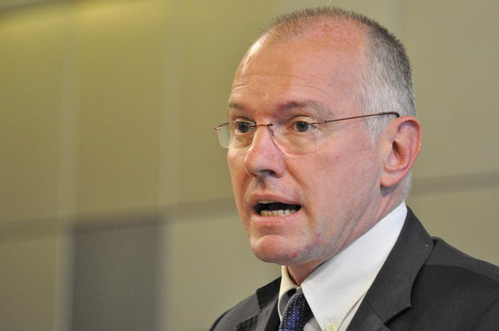 Coronavirus: ‘notizie false’, archiviazione per Presidente Vda