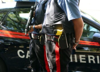 Dipendente comunale accoltella collega ad Arezzo