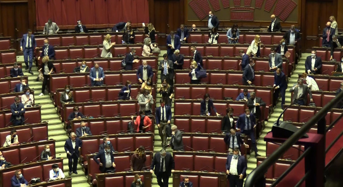 Dl Rilancio: modifiche relatori, da caregiver a patronati