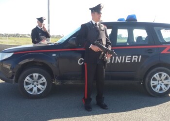 Droga: trovati con marijuana e cocaina, tre arresti