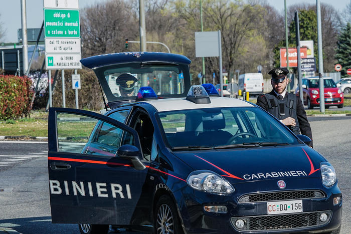 Due bimbi uccisi, sospettato il padre