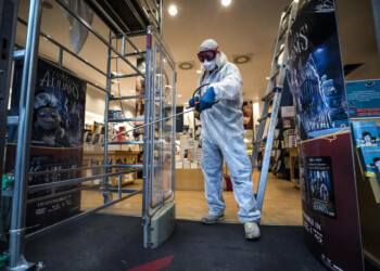 Effetto Covid sulla spesa familiare, -4% nei primi tre mesi