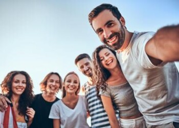 Fase 2: italiani dopo il lockdown? amici fuori regione e cinema 