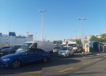 Fase 2: Sicilia riapre, code sullo Stretto per imbarcarsi