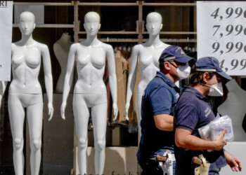 Fase 3: Regione Puglia posticipa a 1/8 inizio saldi