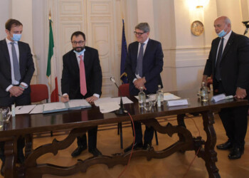 Ferriera:Patuanelli, firma Accordo Programma momento storico
