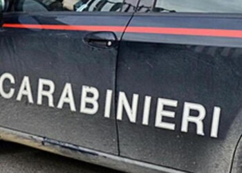 Festino con droga nella seconda casa, erano in 20