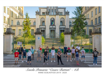 Foto classe ‘distanti’, rivincita bimbi