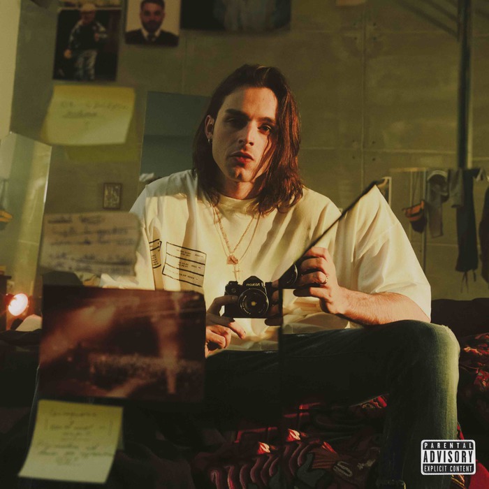 Gemelli di Ernia debutta in vetta alla hit parade