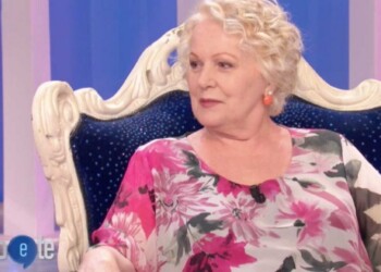 Katia Ricciarelli fa impallidire Diaco: “Un caprone si è innamorato di me”