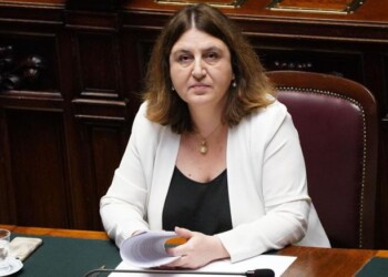 Lavoro, allo studio incentivi per assumere giovani e donne. Ipotesi staffetta generazionale