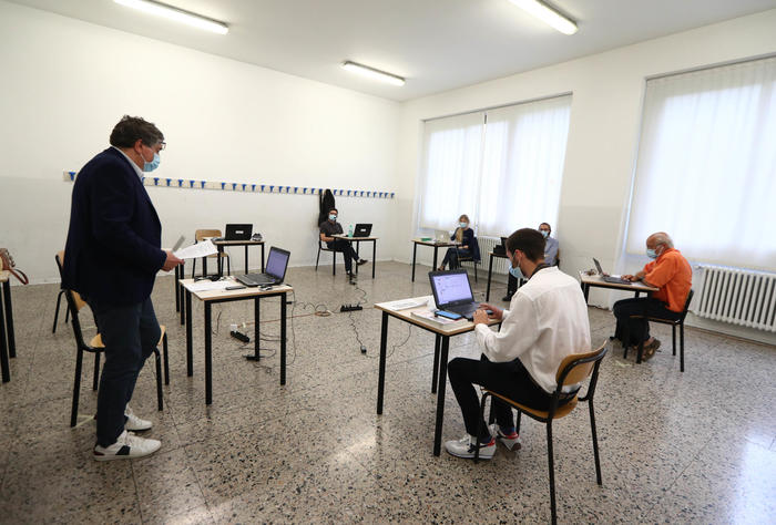 Linee guida, a scuola il sabato, turni