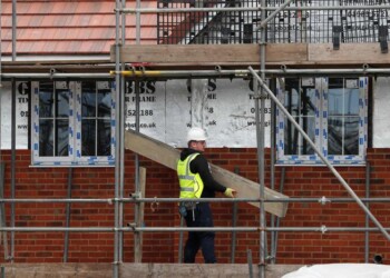 M5s: da Ecobonus a incentivi imprese, tour spiega ripartenza