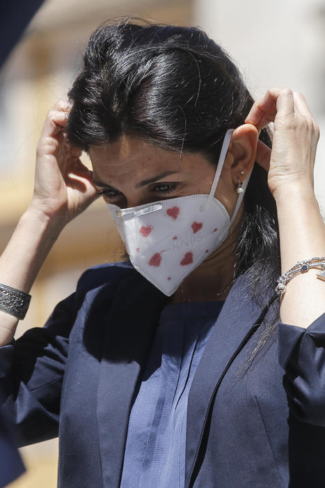 M5S Roma, Raggi minacciata