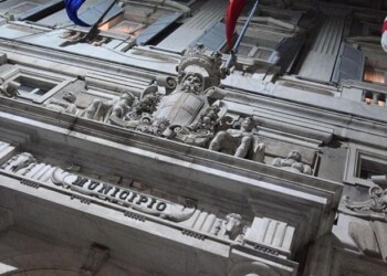 Manovra estiva: pochi soldi per i settori in crisi e maggioranza a rischio in Senato