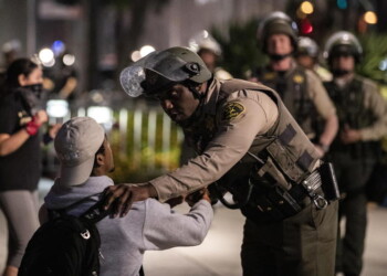 Minneapolis: oltre 10 mila arresti