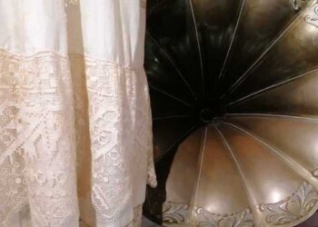 Mostre: 30 abiti raccontano due secoli di moda in Sardegna