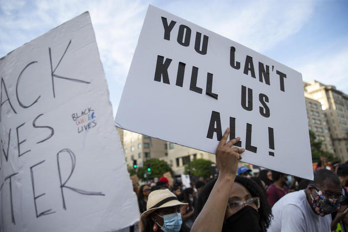 Nuove proteste davanti Casa Bianca