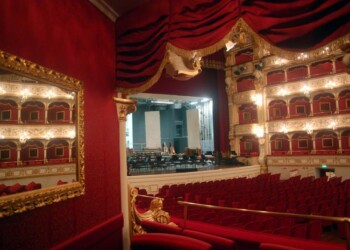 Petruzzelli riapre con visite guidate