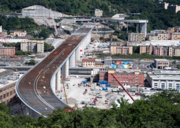 Ponte Genova: parenti vittime, non fare concerto inaugurale