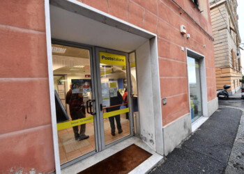 Poste: Genova fa ricorso al presidente su chiusura uffici