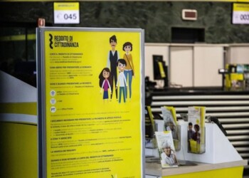 Reddito di cittadinanza: lo percepiscono 1,1 milioni di famiglie, 144mila le domande decadute