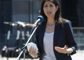 Rogo Centocelle: Raggi, al loro fianco