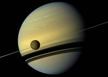 Titano ‘scappa’ da Saturno 100 volte più veloce del previsto