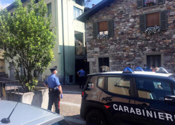 Uccise di botte compagna, arrestato