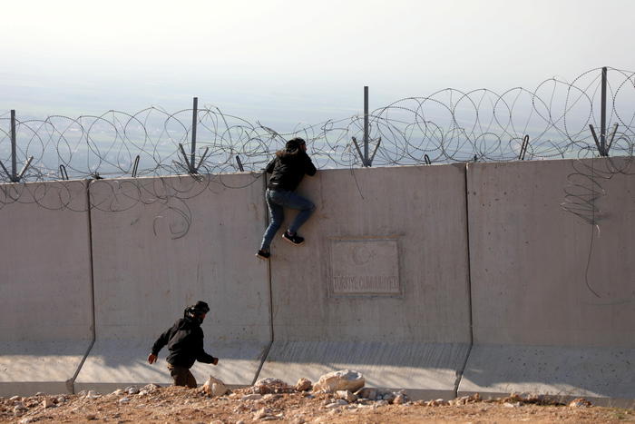 ++ Unhcr, l’1% della popolazione mondiale è in fuga ++