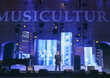 MUSICULTURA 2020: CONDUCE ENRICO RUGGERI TRA GLI OSPITI ASAF AVIDAN, TOSCA, FRANCESCO BIANCONI, SALVADOR SOBRAL