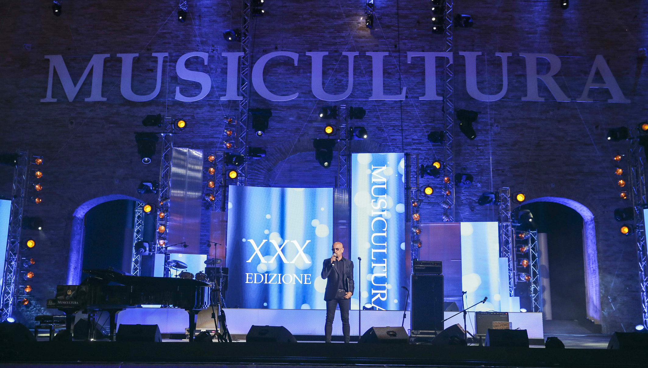 MUSICULTURA 2020: CONDUCE ENRICO RUGGERI TRA GLI OSPITI ASAF AVIDAN, TOSCA, FRANCESCO BIANCONI, SALVADOR SOBRAL