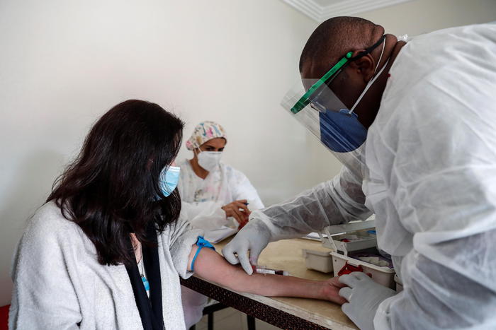 America Latina, contagi a 2,6 mln